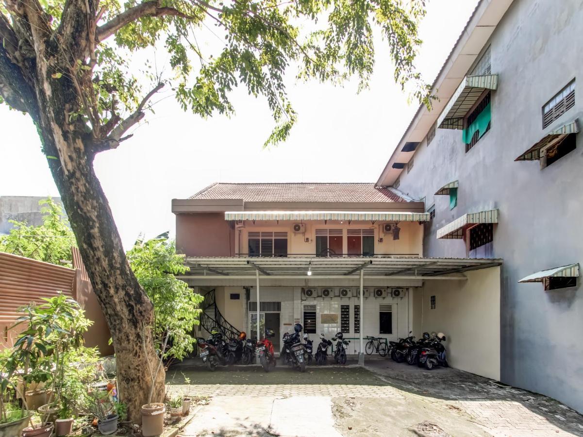 Oyo Life 91374 Asia Stay Semarang Syariah المظهر الخارجي الصورة