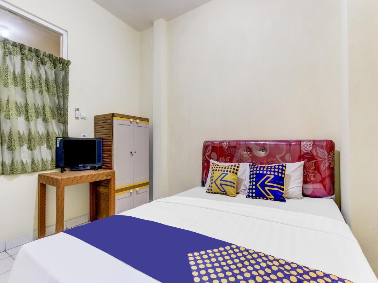 Oyo Life 91374 Asia Stay Semarang Syariah المظهر الخارجي الصورة