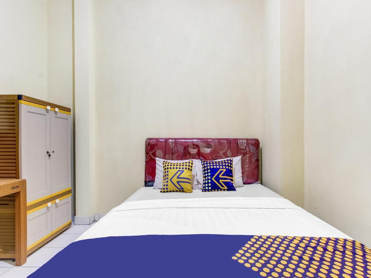 Oyo Life 91374 Asia Stay Semarang Syariah المظهر الخارجي الصورة